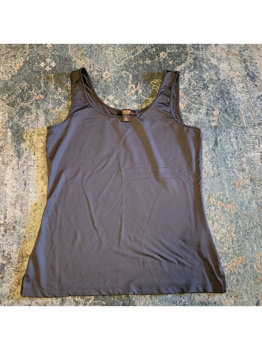 Victor Alfaro Women's Gray Tank Top Size L